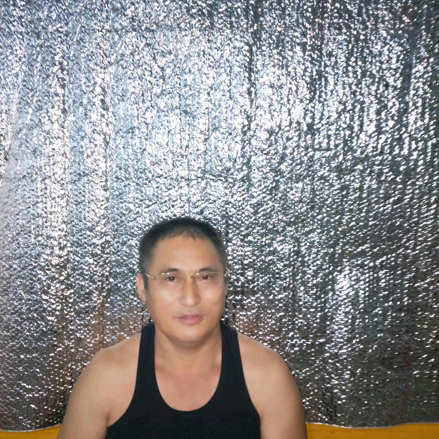 湘西丁哥爱喝茶。