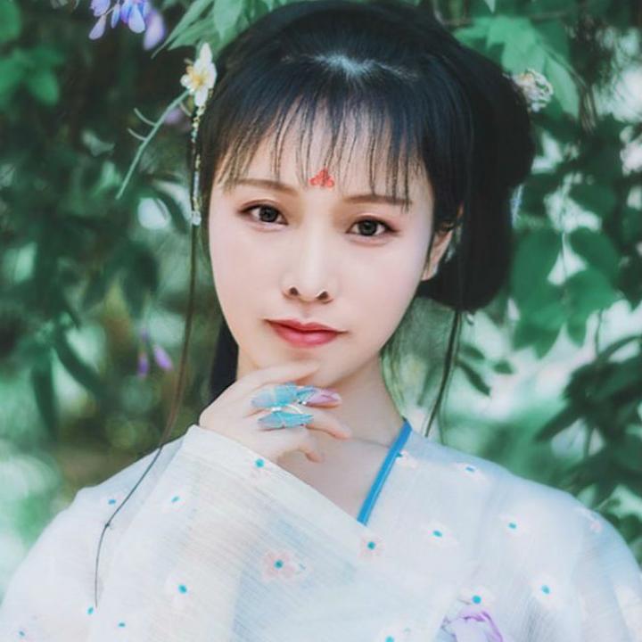 ℋღ᭄怦然🍒心动᭄💞࿐