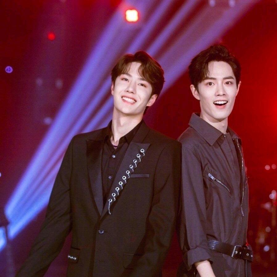 原来是一博吖 🌴🍍