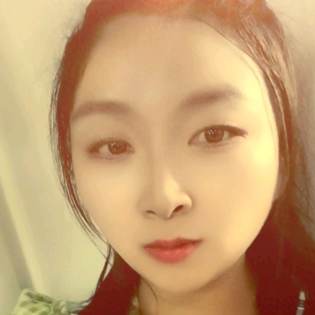 @莉