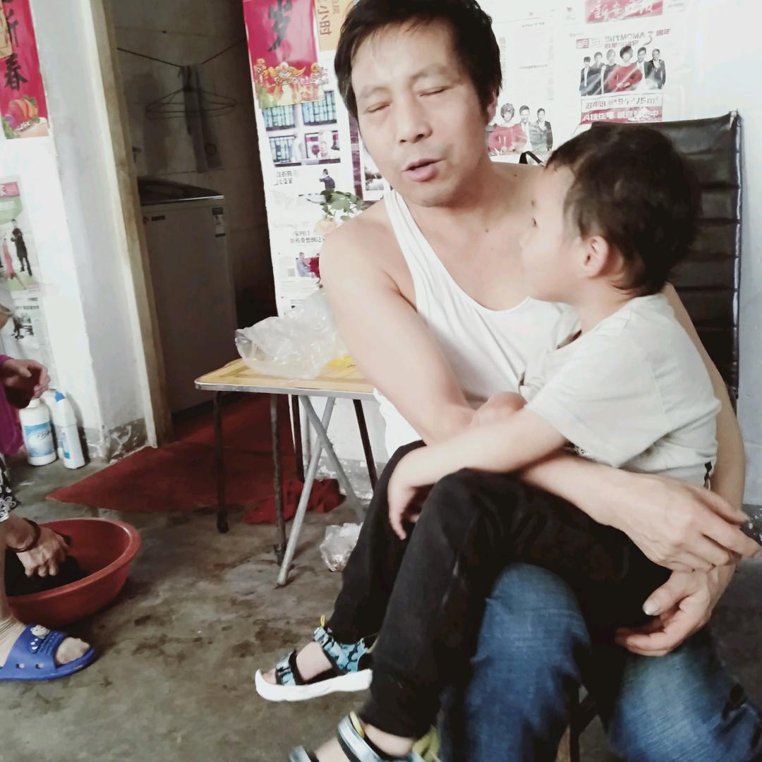 用户585147502884笑口常开