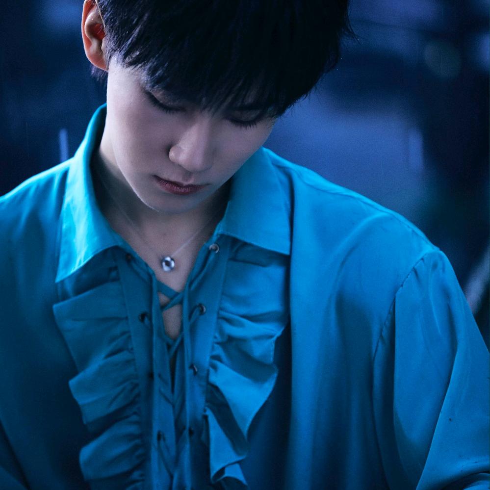 看到zzy请疯狂@我