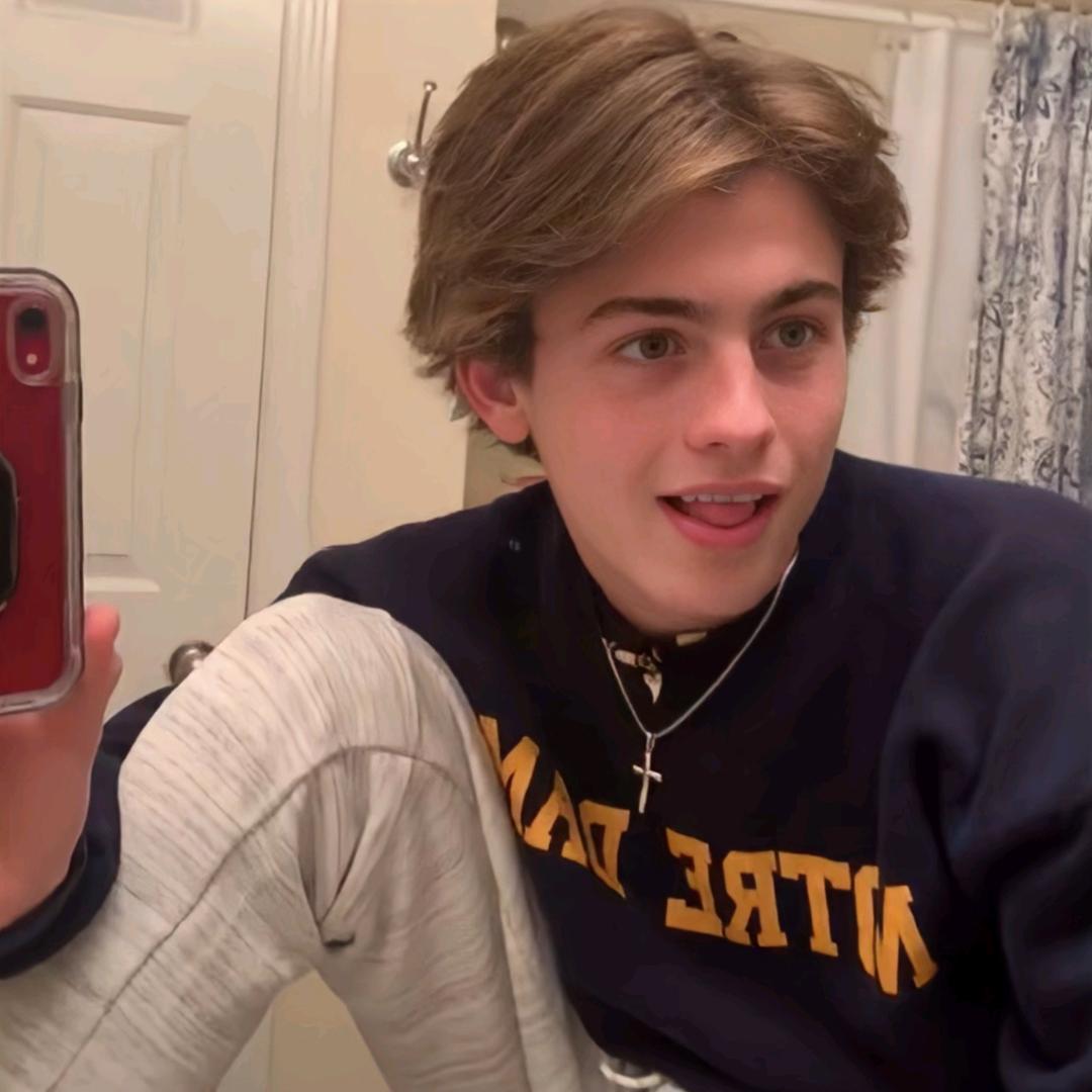 风吹过这个没有爱的城市_886