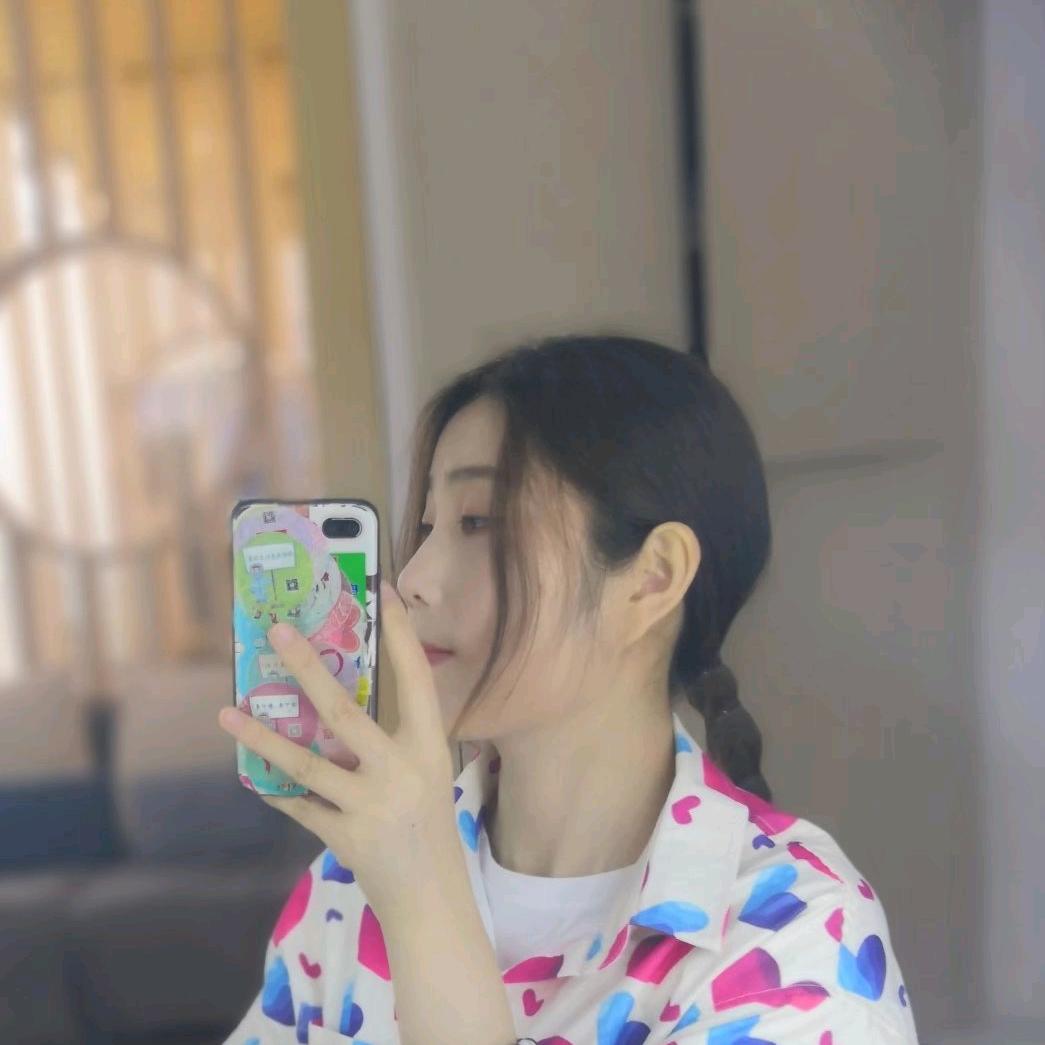 青春啊 是桑葚色