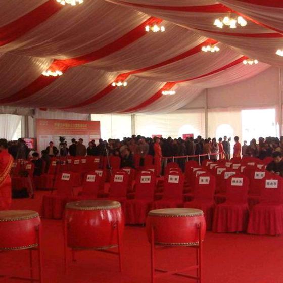 平平婚庆婚礼演出舞台车