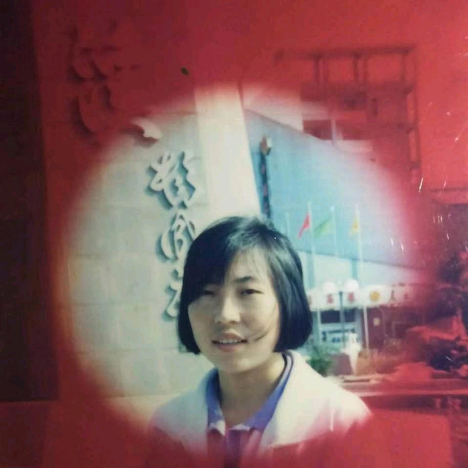 随心飘扬-彭女士