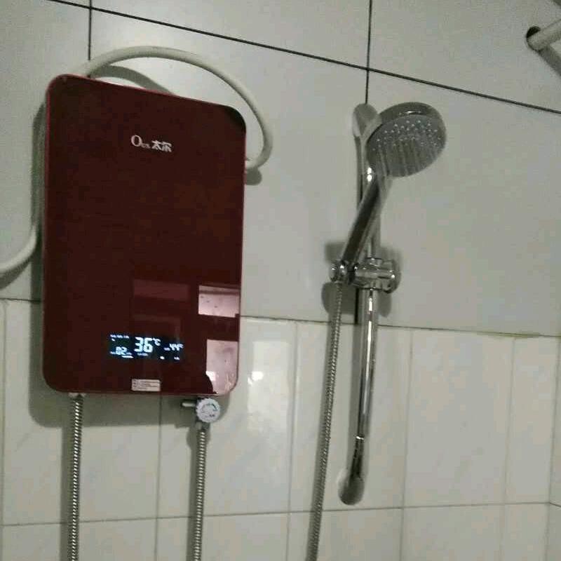 蔡站台铃电动车