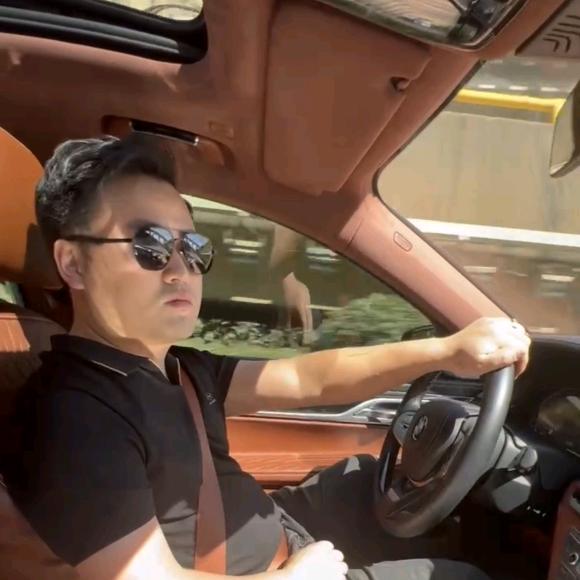 友成钢材建材批发中心