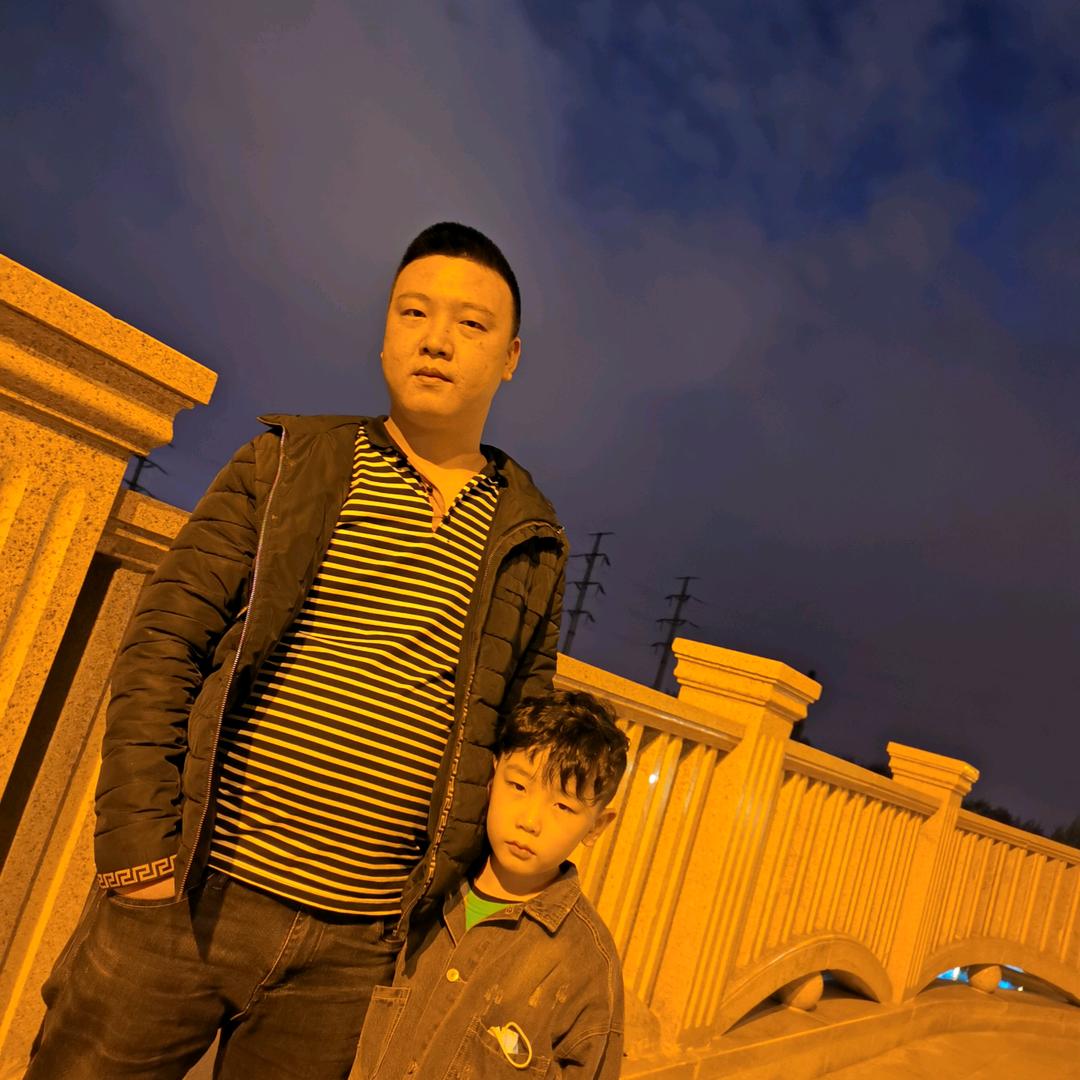 小黑