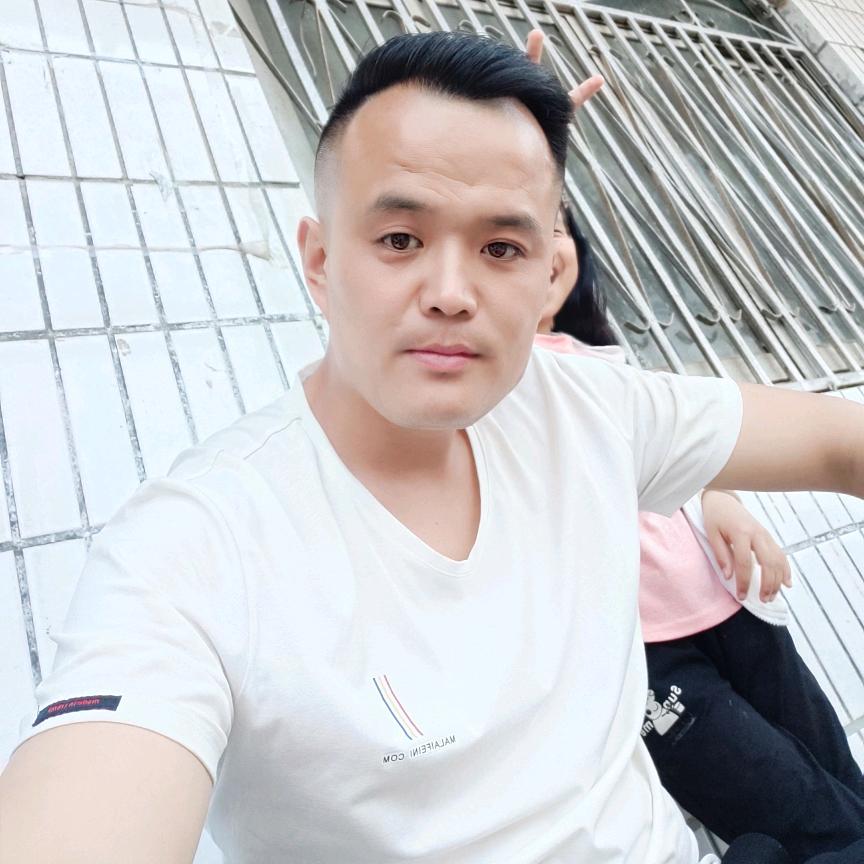 A天瑞汽车装饰二手车交易
