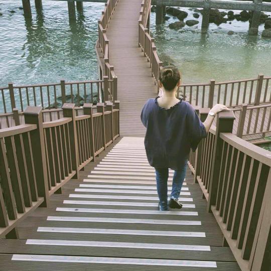 人永远都那么幸福。