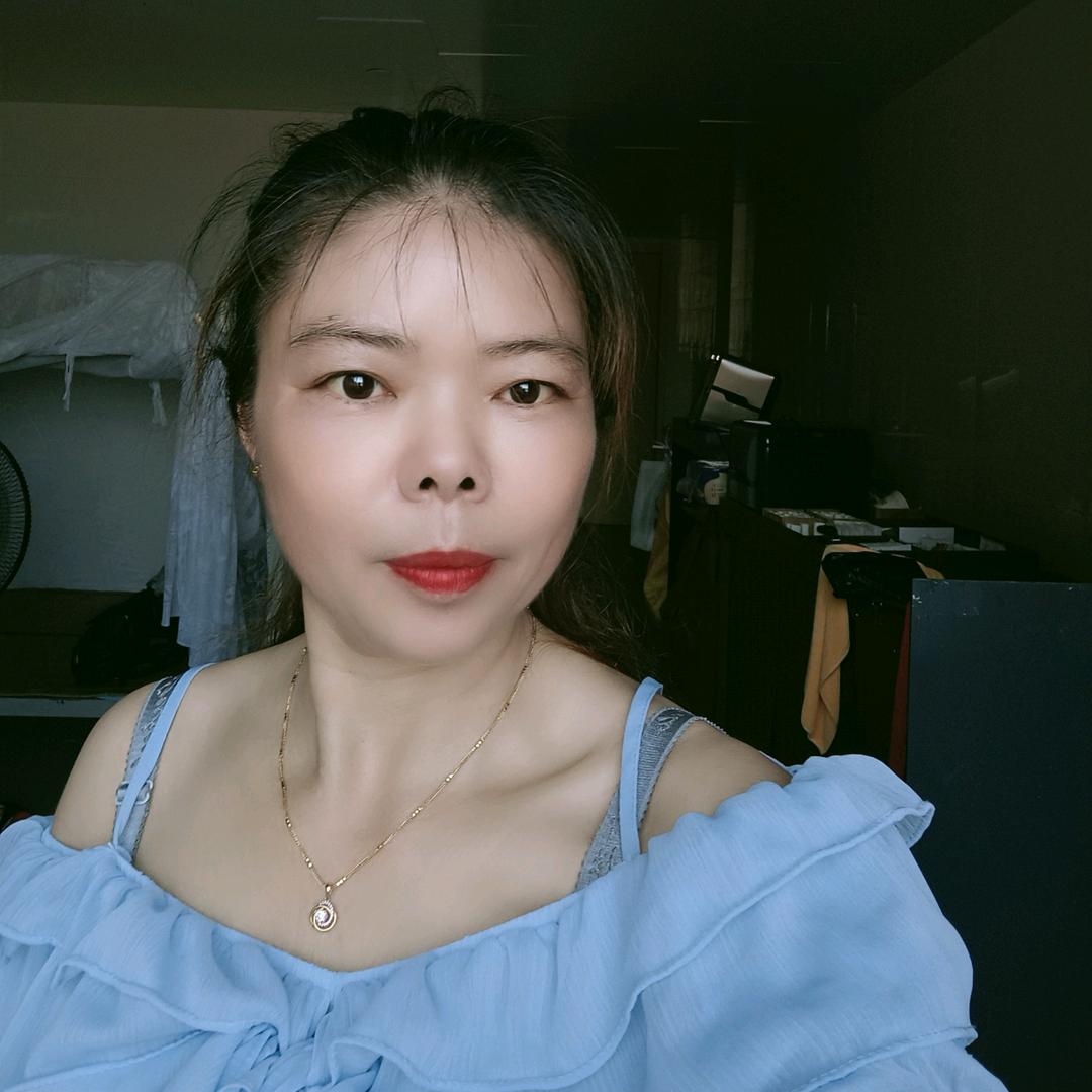 乱跳舞的小艳
