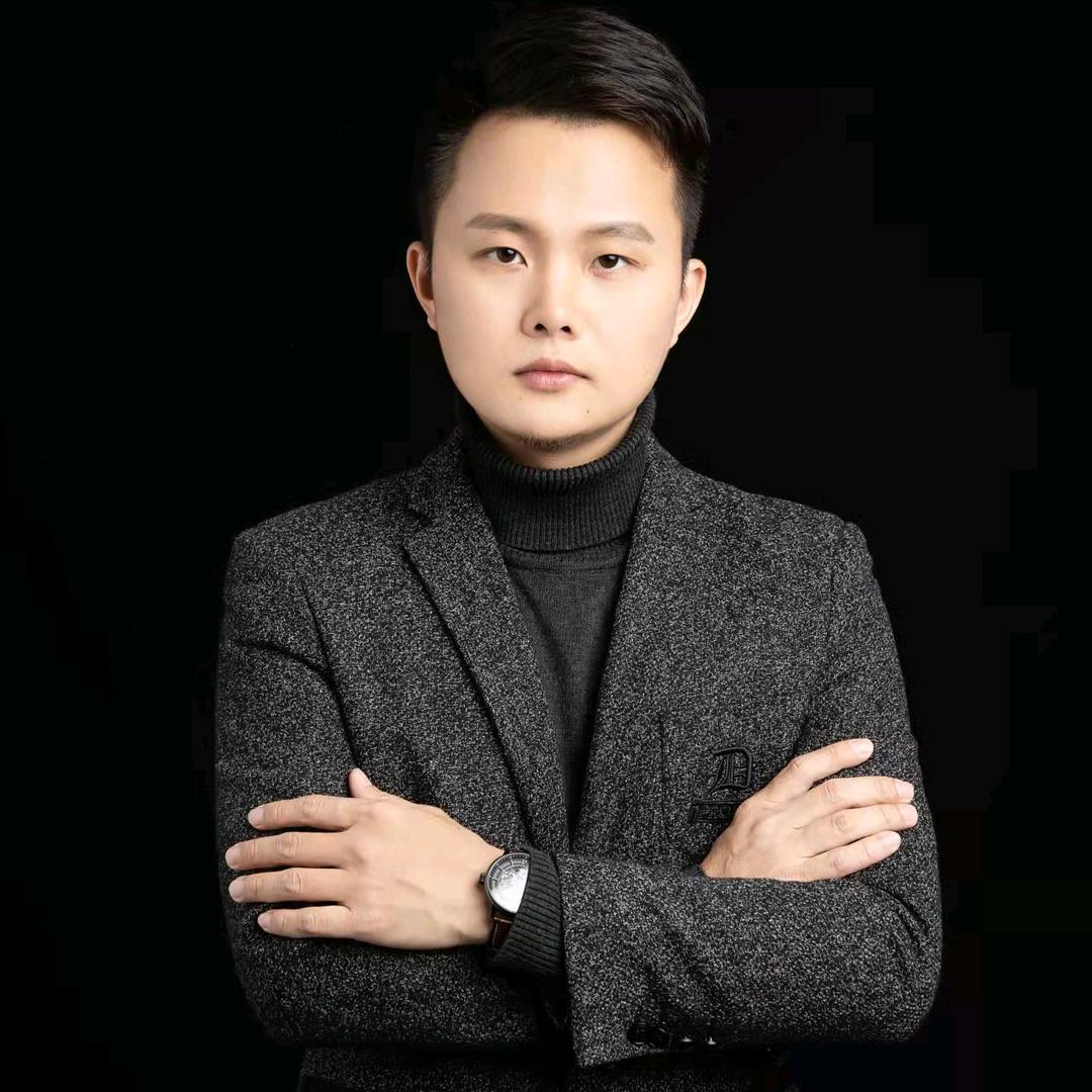 室内设计师啊坚