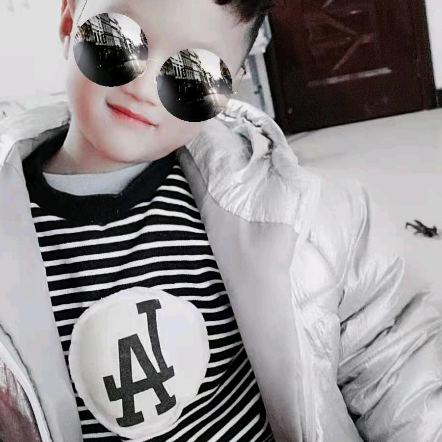 ｜，高兴的大叔