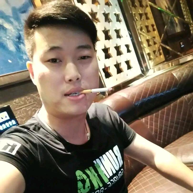 A小魏烧烤（烤鱼）地锅鸡