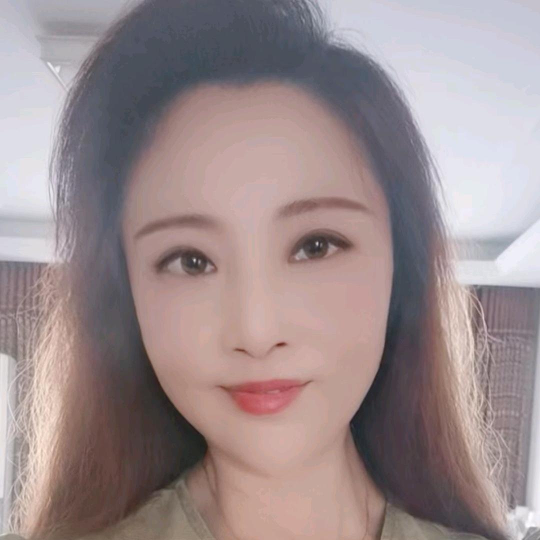 白雪梅子