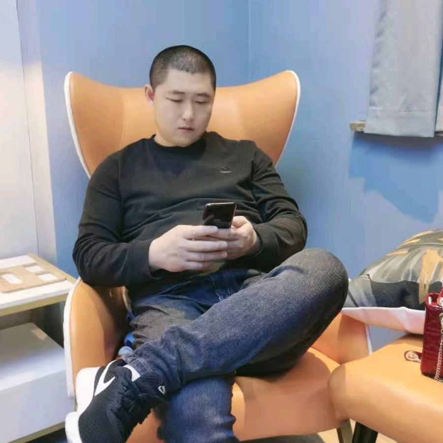 小沈黑吉辽报废车三元催化