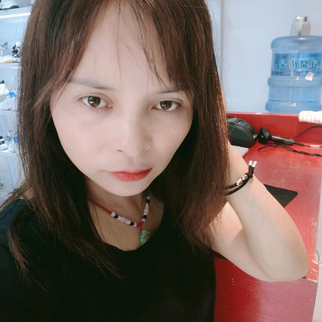 网红小姐姐