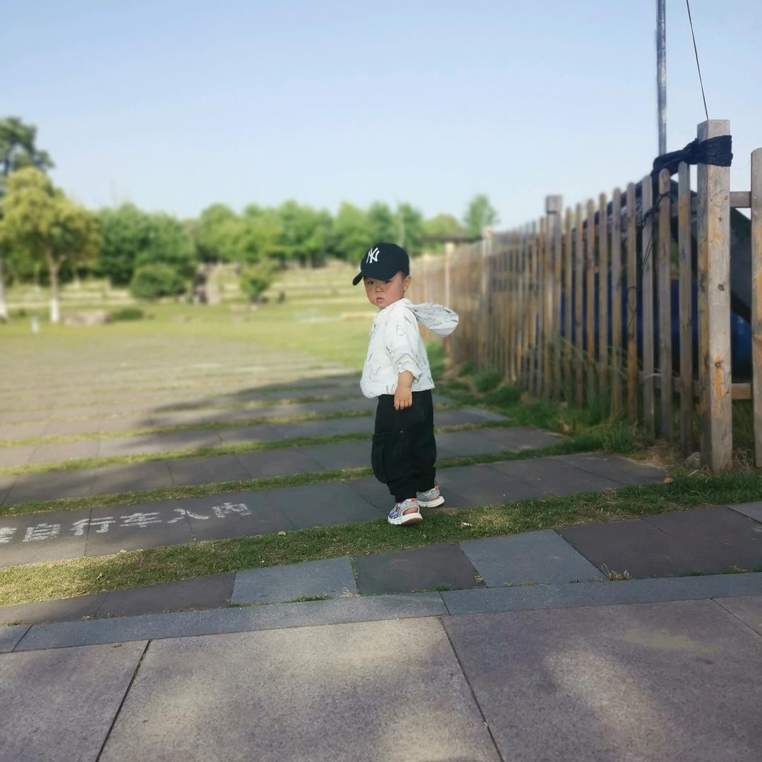 西啦啦