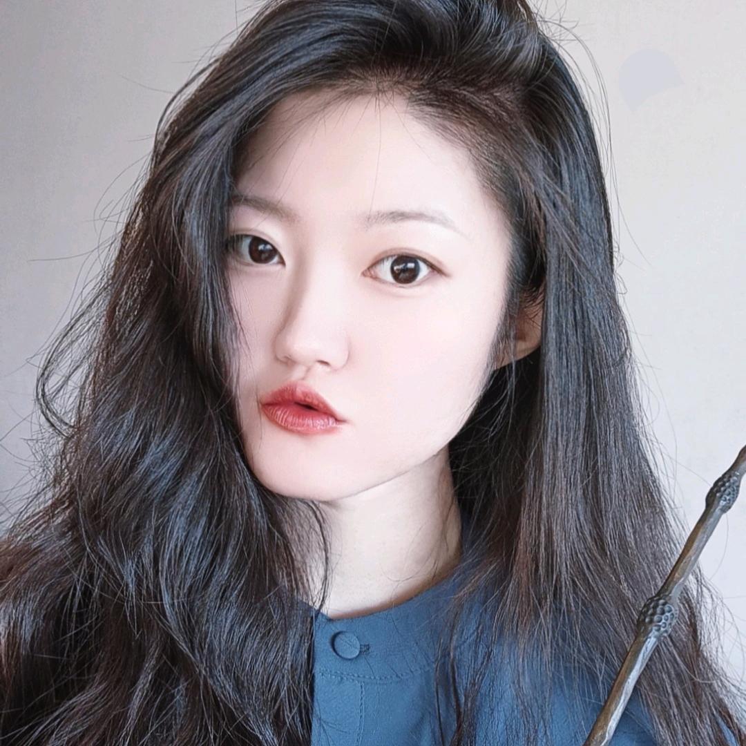 女巫向晚