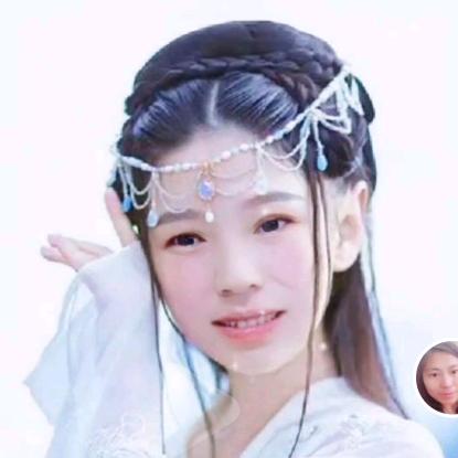 雨玲。。🌸🌸🌸🌸