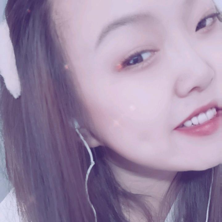 `小啊欣