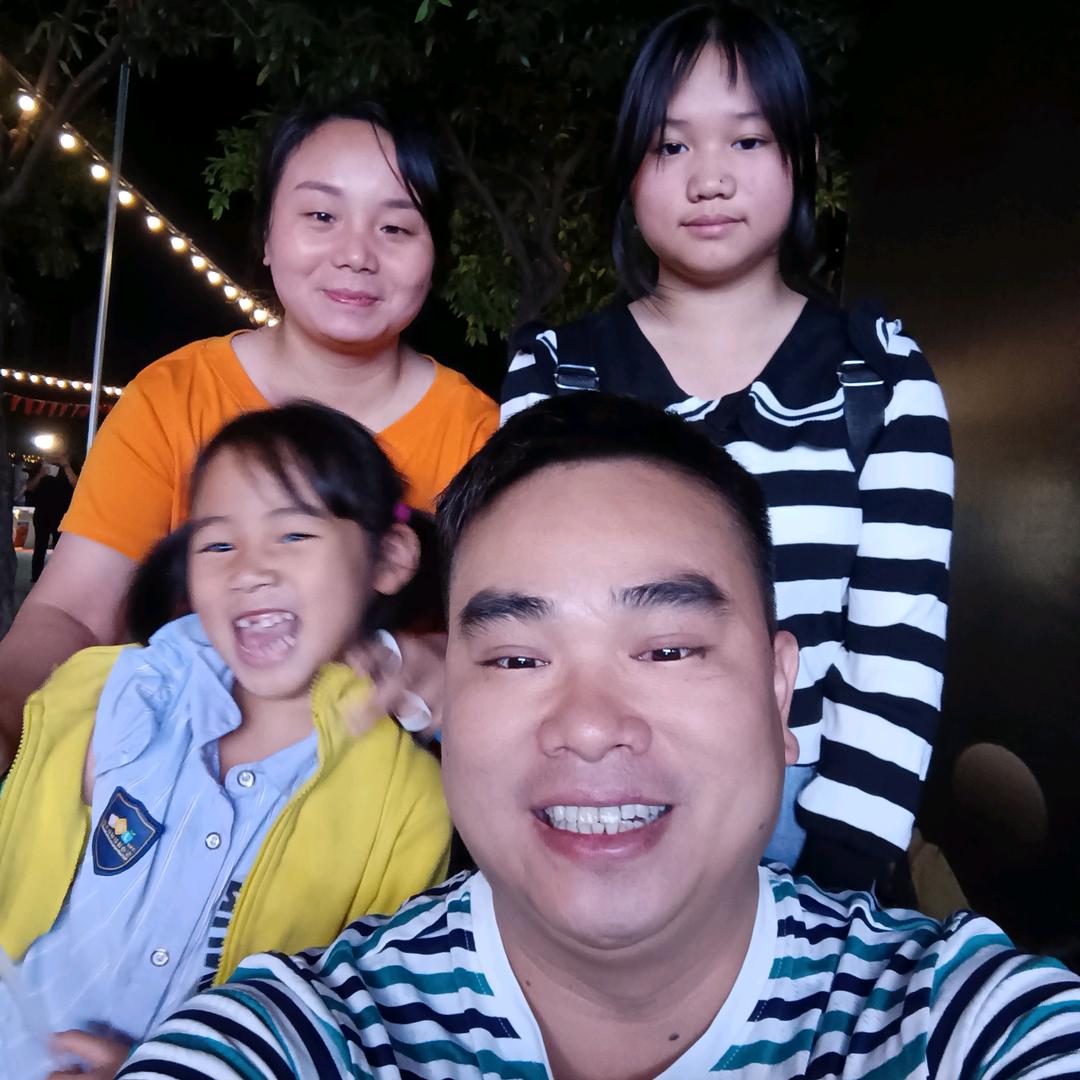 永伟机械=欧阳永芳