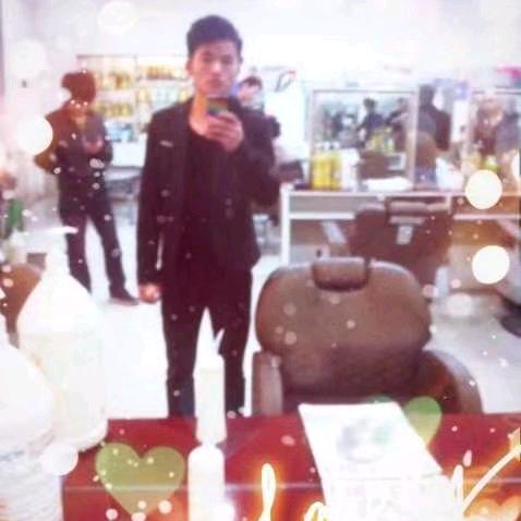 建山谢文青车行