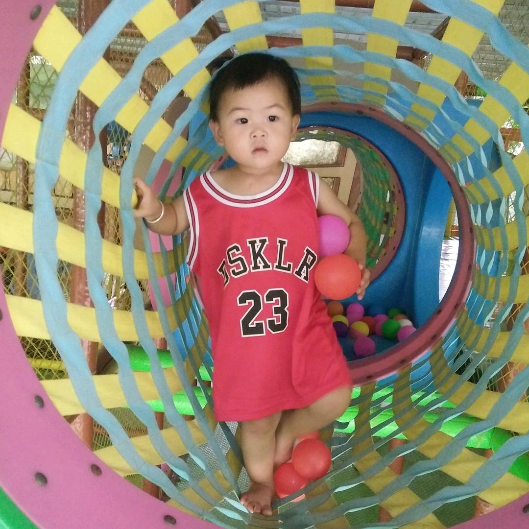 莹莹