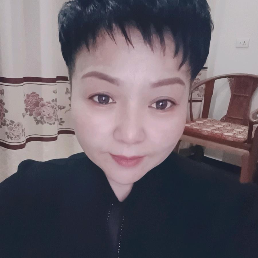 九妹(八个姐姐）