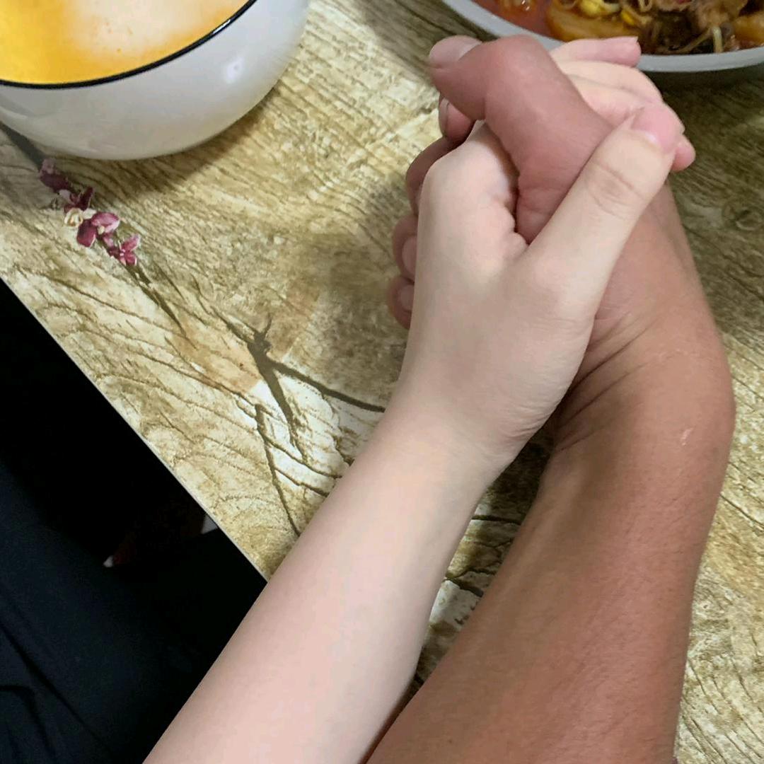 爱笑的朵儿