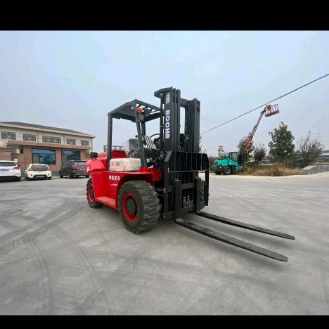 昆山市叉车，吊车，救援车各种工程机械租赁