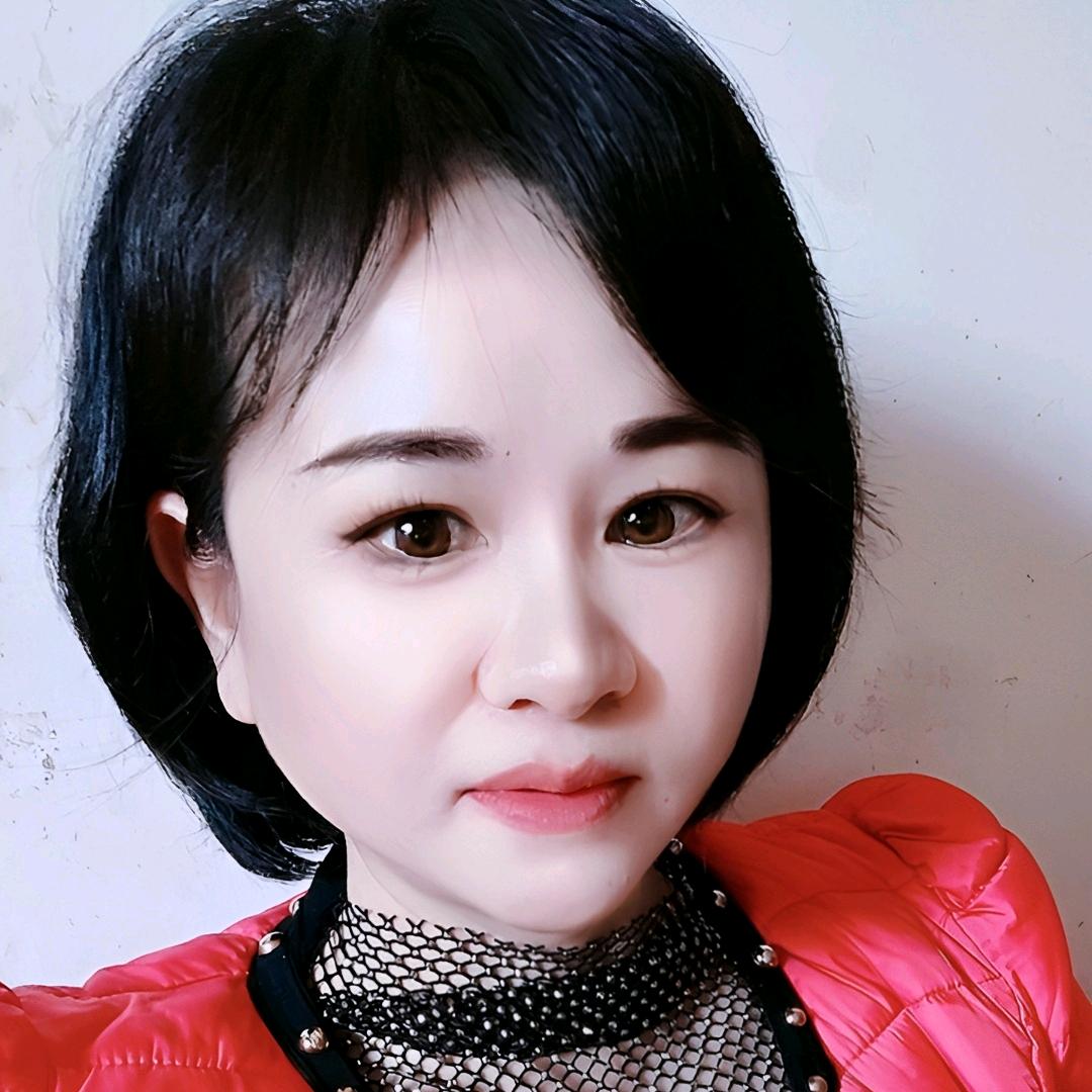 静静（76年龙）