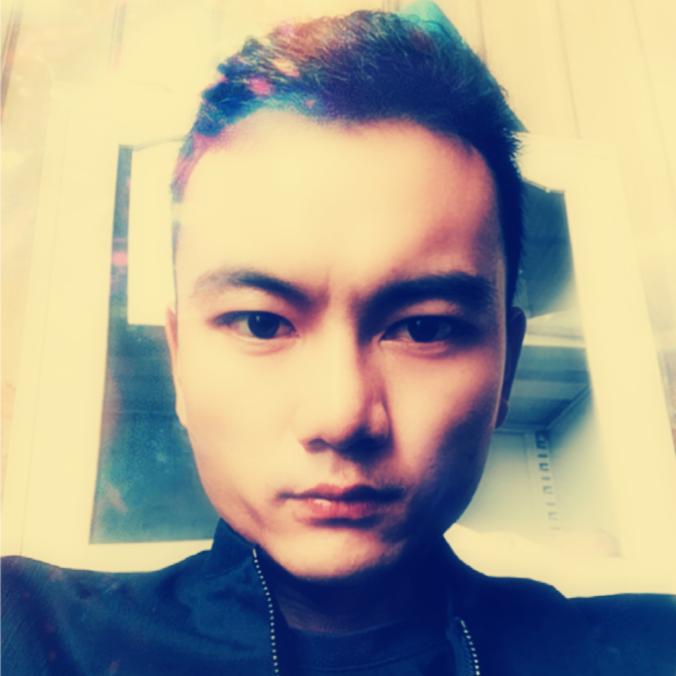 LOL预测师（草样年华）