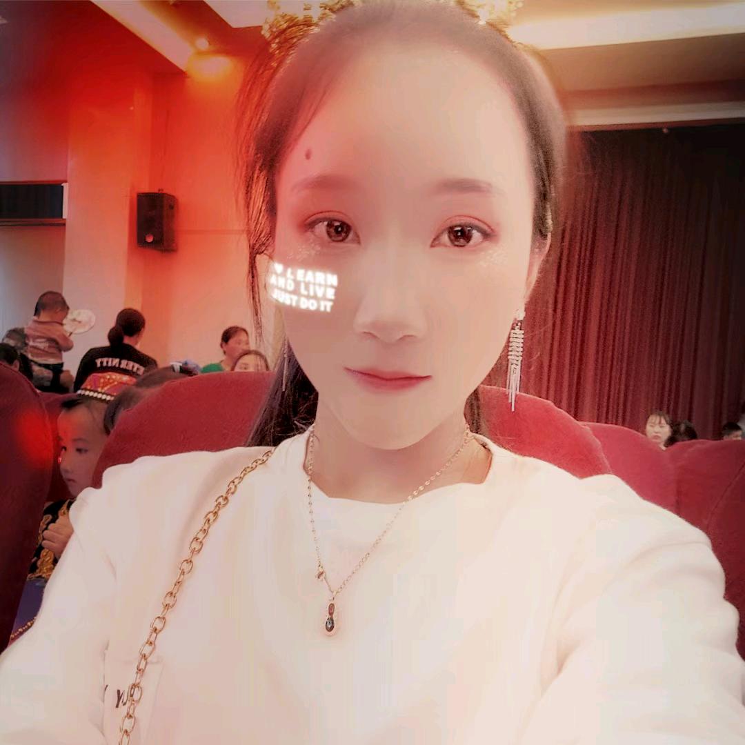 陌离