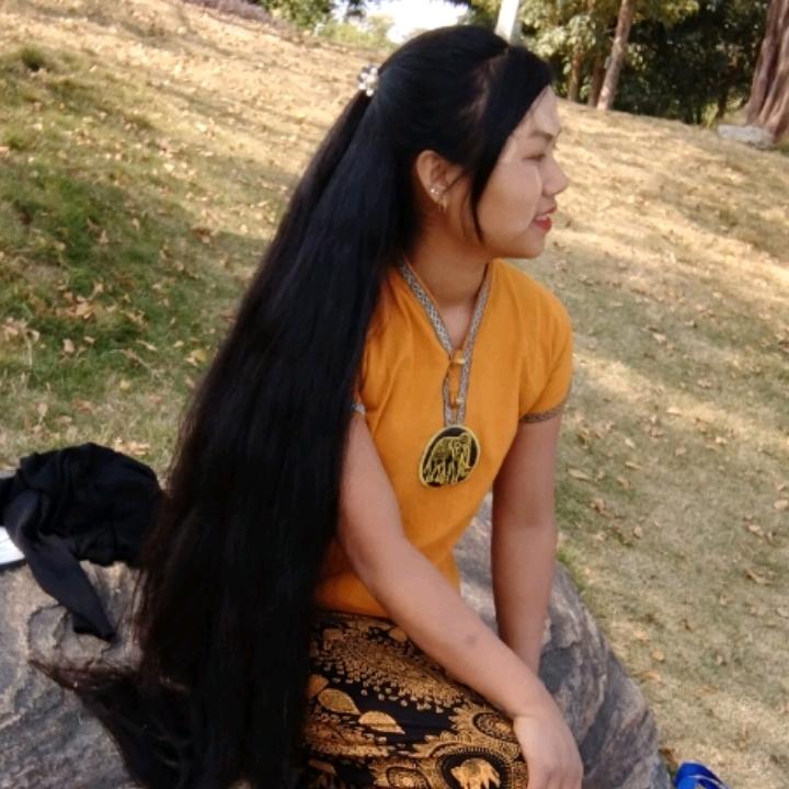 ကောင်မလေး