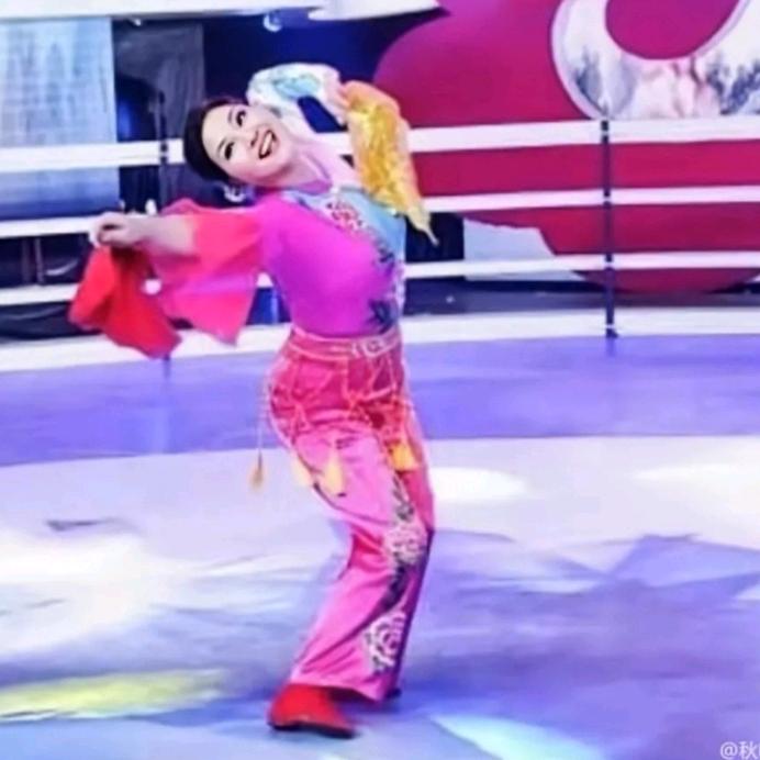 胶州秧歌传承人—汤淑敏（秋叶起舞）