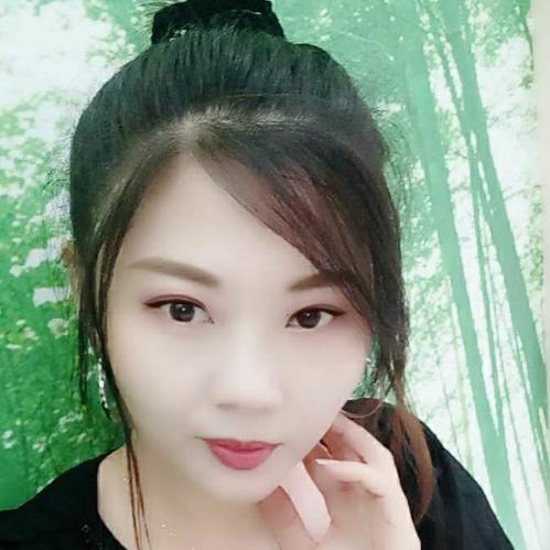 爱雯