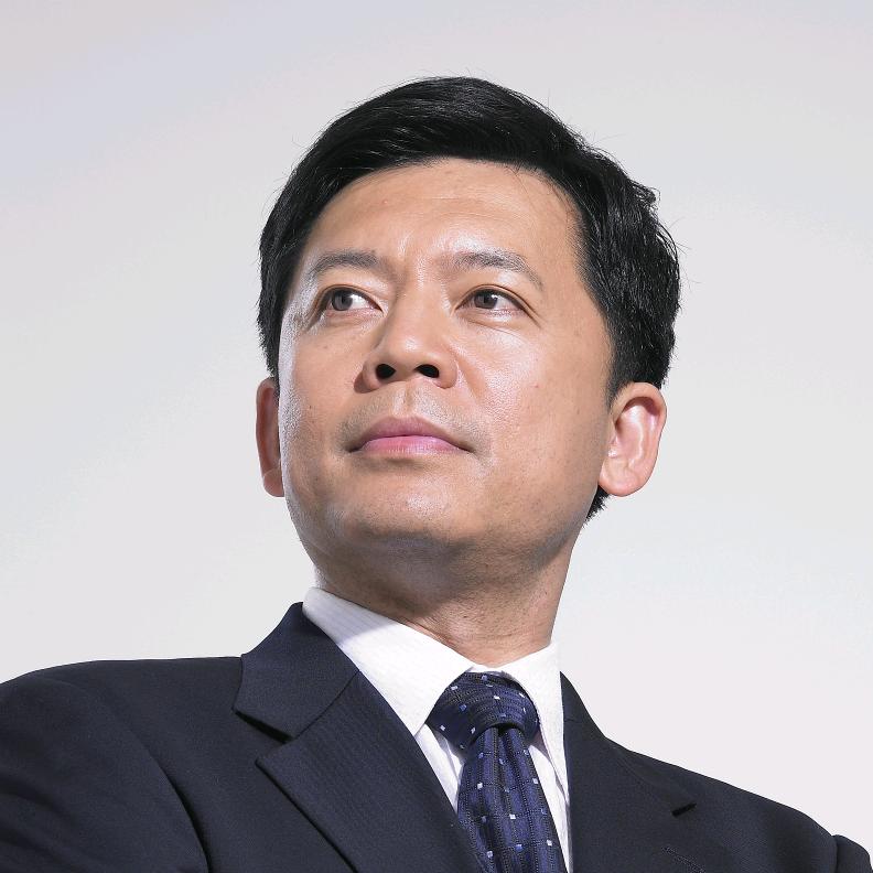 何政军
