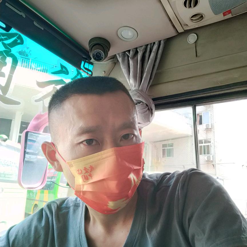 通旅~资阳班车肖红兵