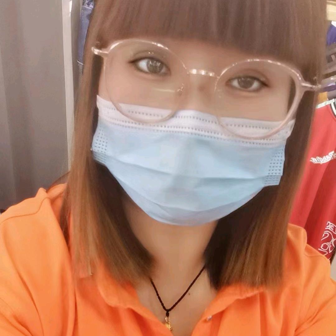 煤仓北街店大小孩童装—张丽敏