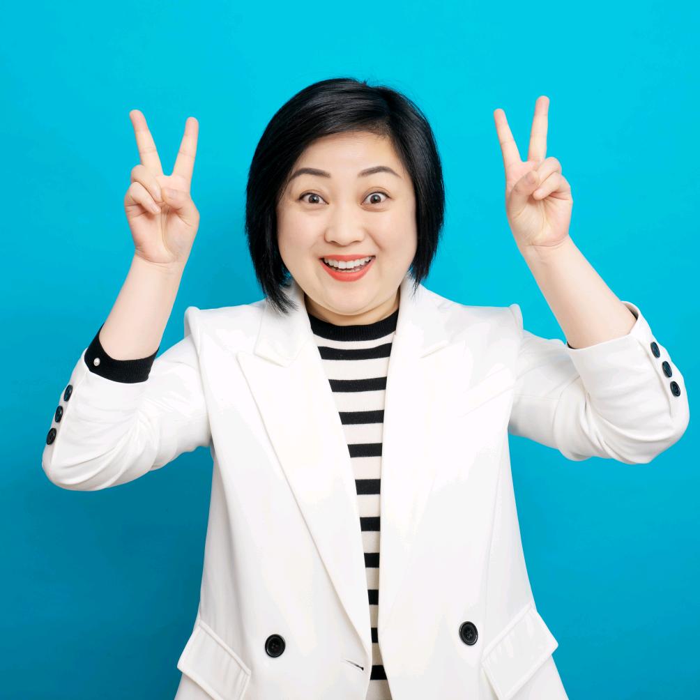 赵锦教钢琴