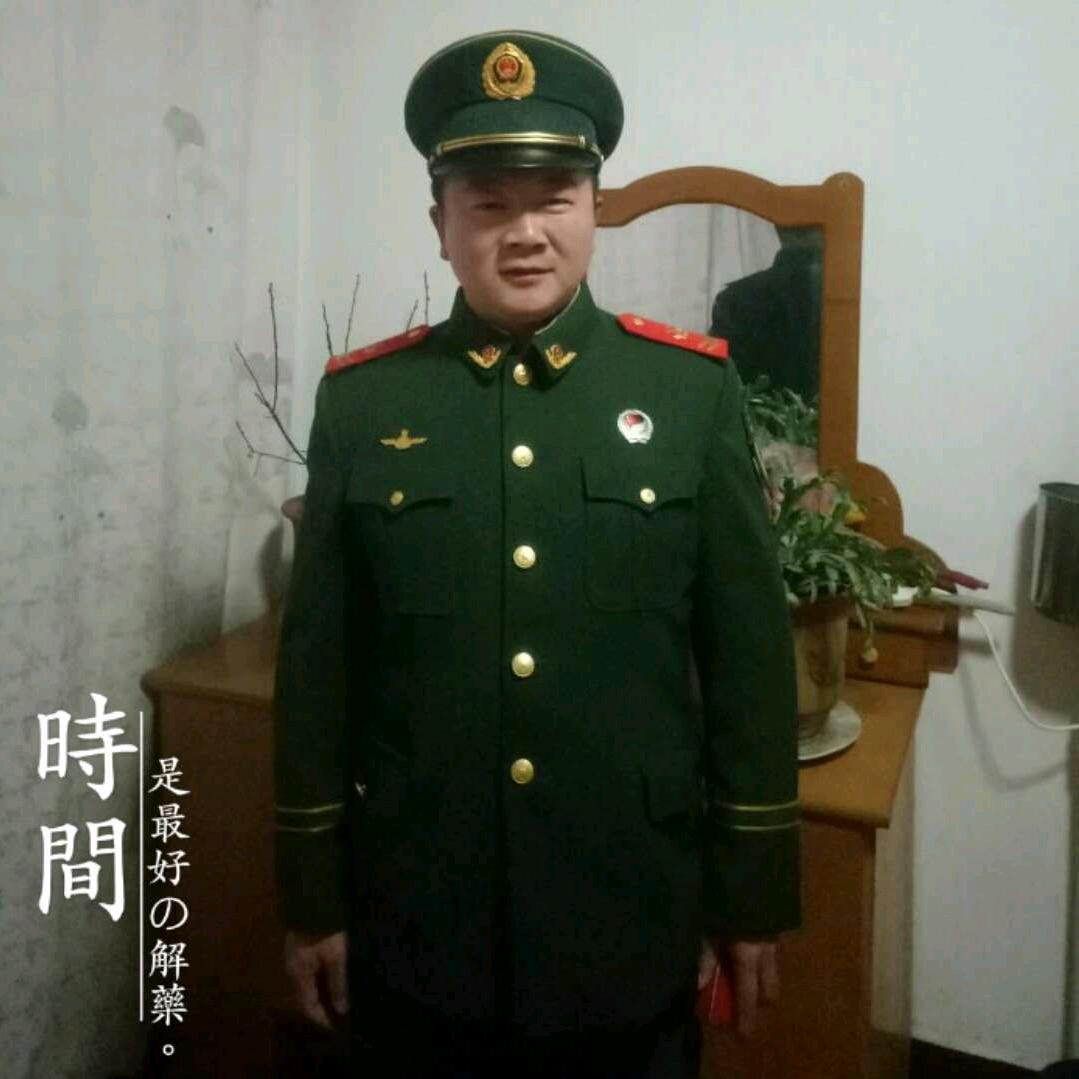 ꧁༺哥在飞༻꧂