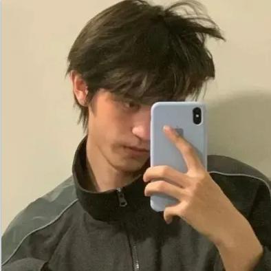 杨三依
