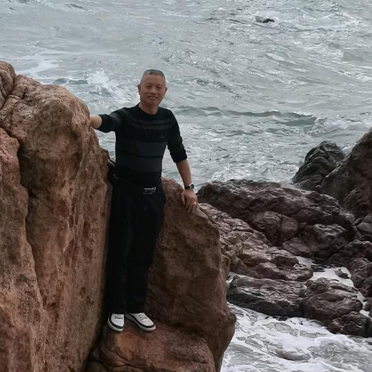 人生不易老熊爱唱歌🎤🎤🎤