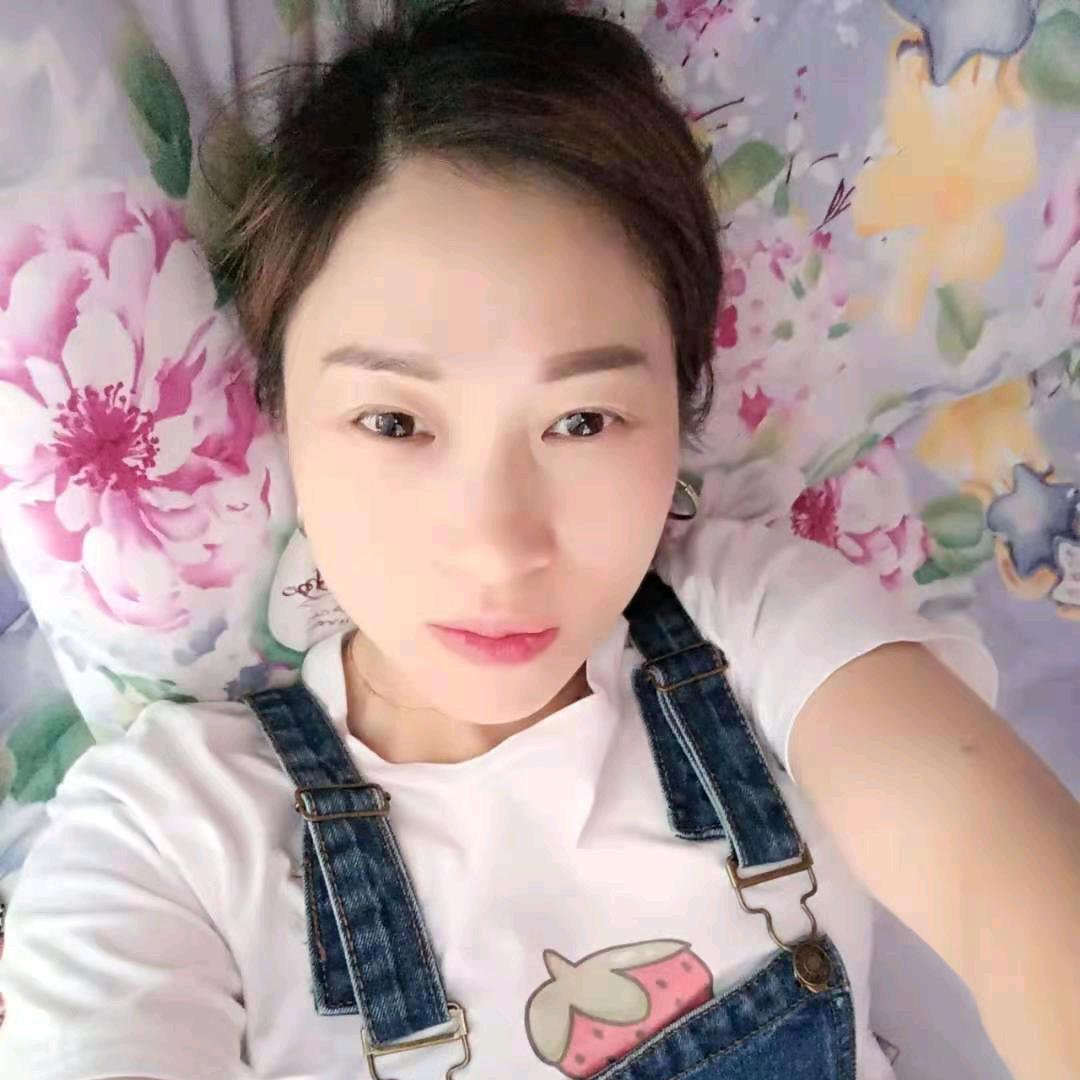 @小丽