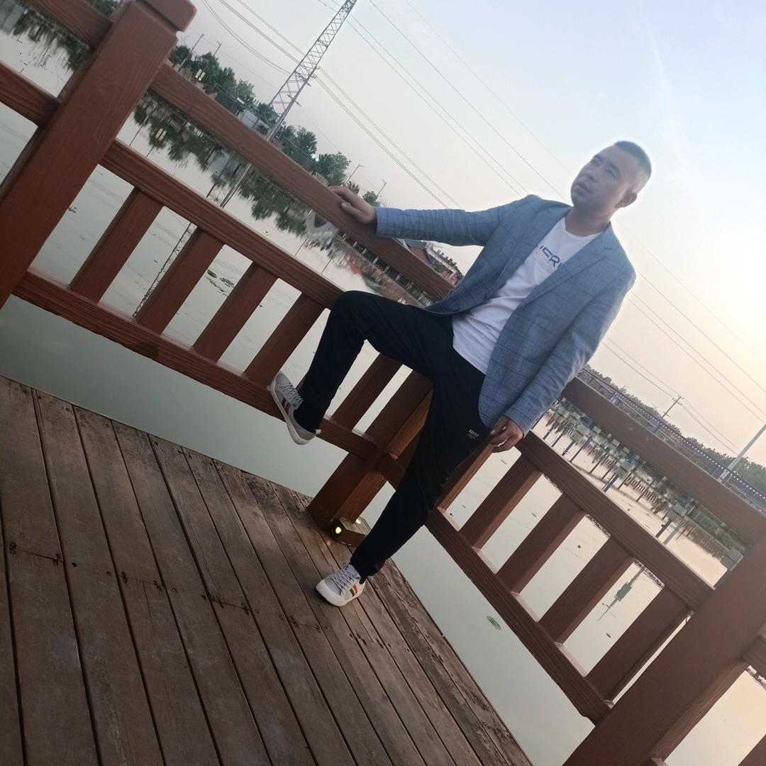 社会，我近哥