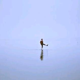 溪水