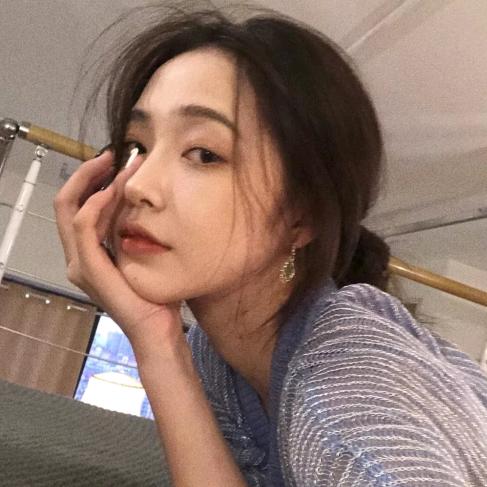 妳的玲.^