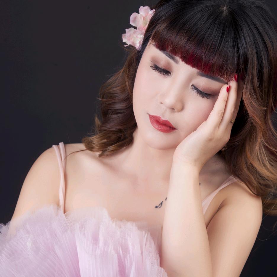 高冷女王（文案）